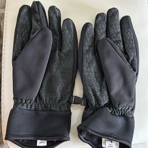 NWOT Men’s Black Fleece lined Gloves